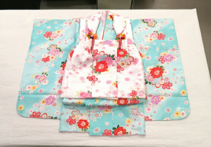 753 三歳 女の子 3歳 着物 きもの 三才 七五三着物 やや緑がかかったような水色系 白系 ブルー ひな祭り 正月 753 箱無し 雛祭り 被布 セット 巾...