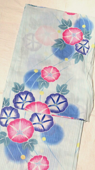 浴衣 ゆかた TLサイズ 仕立て上り浴衣 レトロ調の柄 水色系 花柄 裄：約68cm 綿 トールサイズ お仕立て上がり 若干のキズや折り目部分の染料の変色等少々難ありご容赦ください 見切り品の為、返品交換不可になりますのでご了承ください。