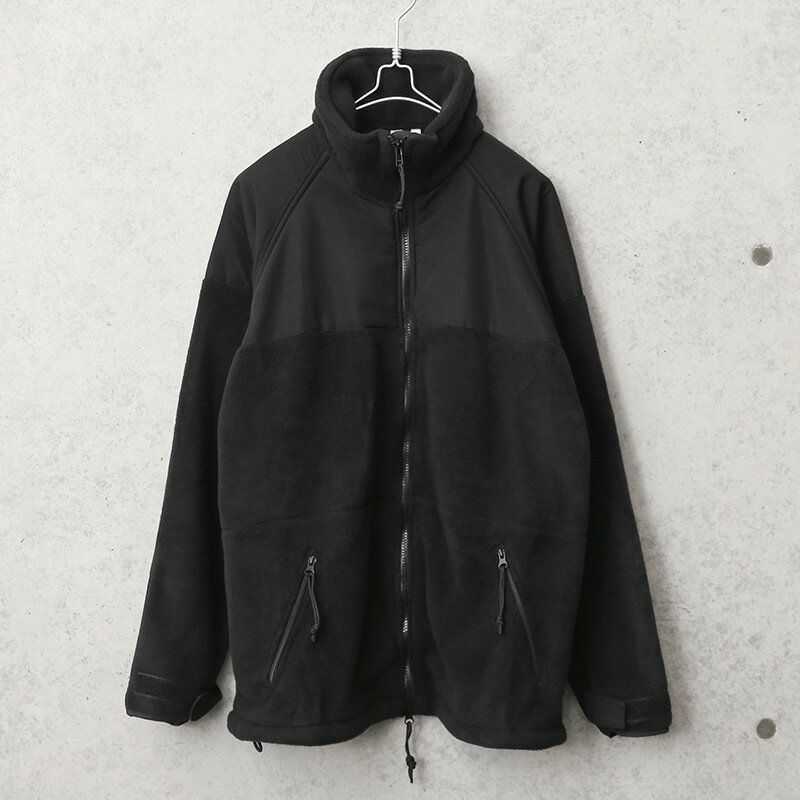 USEDでも希少なフリースが新品未使用デッドストックで少量入荷!実物 新品 デッドストック 米軍 ECWCS POLARTEC(ポーラテック)フリースジャケット BLACK【クーポン対象外】【I】