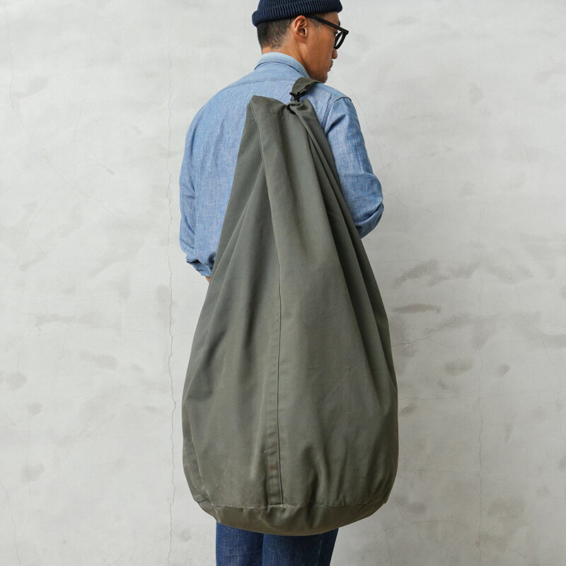 実物 USED オランダ軍 ダッフルバッグ【クーポン対象外】【I】｜ミリタリー コットンポリ 丈夫 2WAYバ..