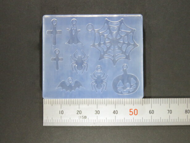 【ハロウィン】シリコンモールド／シリコン型／UVレジン／レジン／ねんど／パーツ／C-617ハロウィンバラエティーパーツB