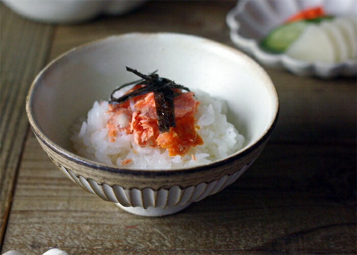【益子焼】【ナチュラル陶器】【わかさま陶芸】アンティークスリムライン飯わん(大)柔らかなモノトーン大人かわいいマットな質感ナチュラル食器陶器