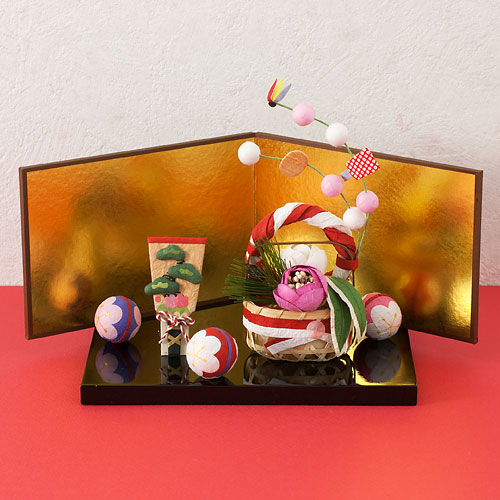 金屏風 小 置物・お飾り用品 ディスプレイ用 めでたや Gold folding screen for figurine [2]