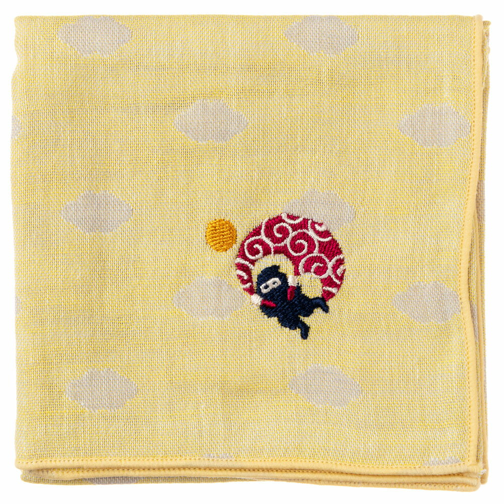 ガーゼ 忍者ハンカチ　むささびの術（雲柄）　刺繍入りガーゼハンカチ　スーベニール　Japanese pattern embroidered gauze handkerchief　※在庫限り