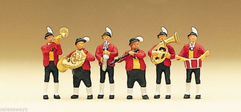 立った状態（大人）で約2cmの高さですチロルバンドのセット 情景模型におすすめ！ ※写真と実物の配色が異なる場合がございます