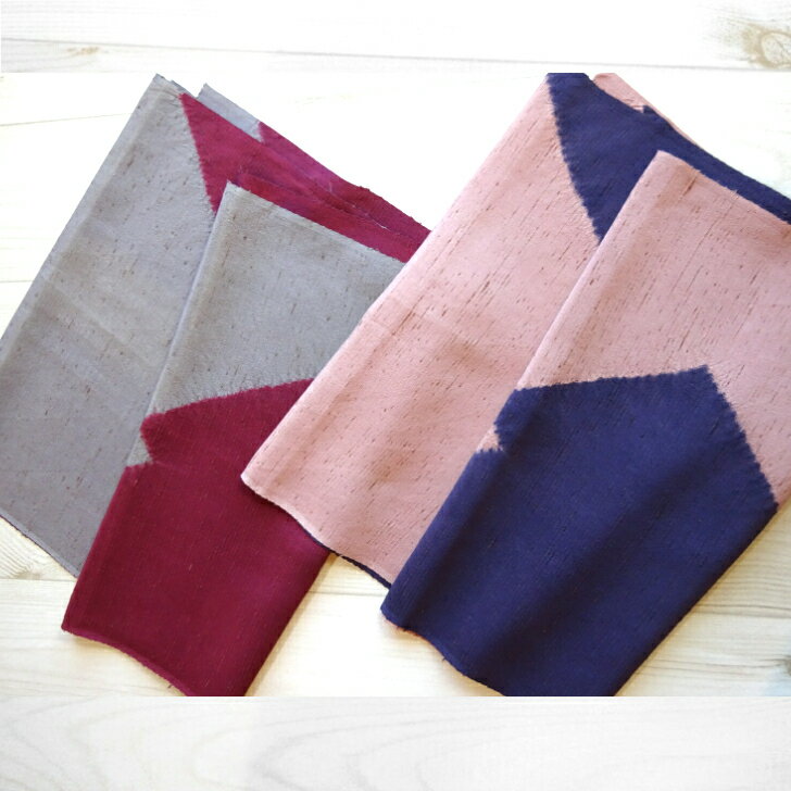 商品情報素材絹100％カラー※モニターの発色の具合によって実際の物と色が異なる場合が有ります。帯揚げ　和装小物　着物　小紋　紬　紬地　お洒落帯揚　紬地帯揚げ「加藤萬」絹100％　着物小物　紬帯揚げ　変わり柄　紬地小物 帯揚げ　和装小物　着物　小紋　紬　紬地　お洒落帯揚　紬地帯揚げ「加藤萬」絹100％　着物小物　着付け小物 2