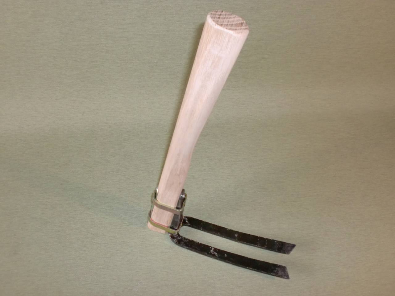 ※期間限定オマケ付き※ 千成 AD-965 大手鍬 二本刃 木柄 45cm 用具 工具 鍬（くわ） クワ くわ ホー Hoe 相田合同工場 燕三条