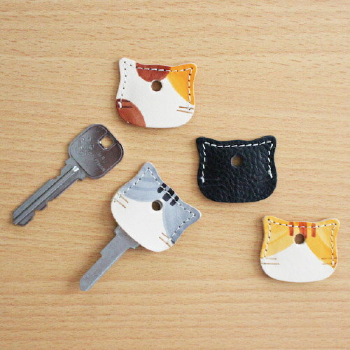 【 メール便 】 鍵 カバー 革 キーカバー レザー かわいい カギ 猫 キャット キティ ねこ Cat Key clip 猫好き プレゼント チャーム おしゃれ 鍵カバー 日本製 / WakuWaku