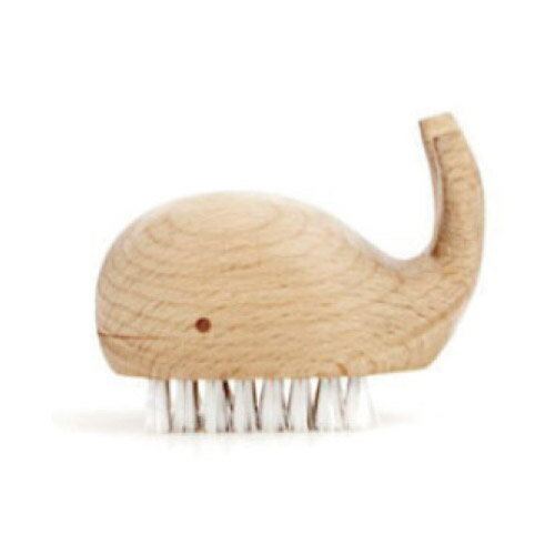 ネイル ブラシ かわいい おしゃれ 木製 ホエールネイルブラッシュ 【 KIKKERLAND / キッカーランド 】Whale Nail Brush 小さい クジラ くじら ホエール / WakuWaku