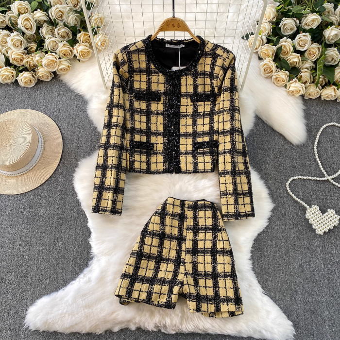 お嬢 セットアップ スーツ 黄色 イエロー ショートパンツ ジャケット 長袖 ビーズ スパンコール チェック柄 ツイード ノーカラー