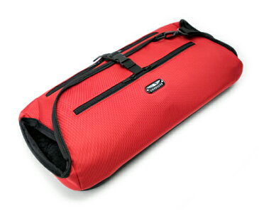 【犬 キャリーバッグ】 sleepypod Air スリーピーポッドエア (ストロベリーレッド) キャリーバック犬 猫 キャリーバック 旅行 ペットキャリーバッグ 人気 キャリーケース ハウス ドライブ 防災 お出かけ小型犬用 車内 機内持ち込み 新幹線 10P24Jun13