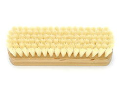 COLUMBUS コロンブス靴用豚毛ブラシ 靴のツヤ出し用 ブラシ 日本製 豚毛 仕上げ用 PURE BRISTLE BRUSH 　本体サイズ約170mm×50mm、毛足（豚毛）約2.3cm　靴クリーム塗布後の仕上げにお使い下さい。　手に馴染んで握りやすい　コロンブス