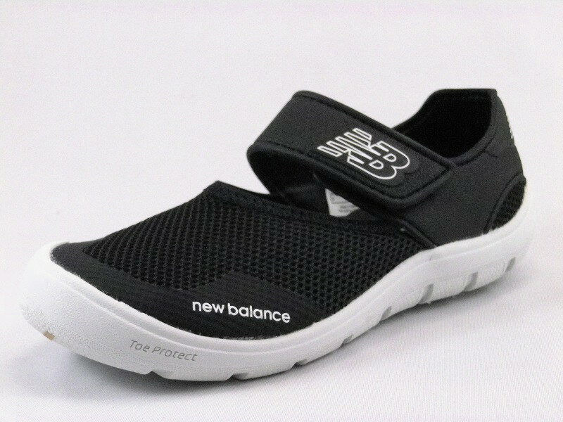 【newbalance】YO208A2ブラック 子供靴 サマーシューズ アクア アウトドアモデル キッズ専用ラスト なみなみインソール 紺 ニューバランス 黒色 海 山 川 面ファスナー 取り外し可能なインソール 水抜きホール 小学生　通学履き アウトドア SALE