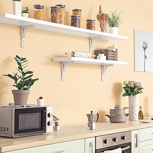 ※この壁紙は10M巻での販売となっておりますが、メーター数の変更は可能となっております。必要数によって金額の変更を行いますので、ご購入時に備考欄へご記入くださいませ。リピート縦31.9cm 横46.4cm有効幅92.8cm機能防カビシックハ...