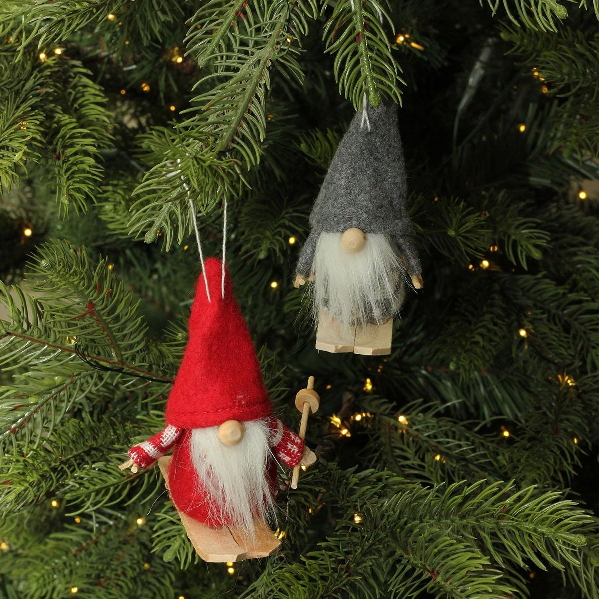 [RDY] [送料無料] 灰色と赤のスキーサンタノーム吊り下げクリスマスオーナメント4 "の2つのセット [楽..