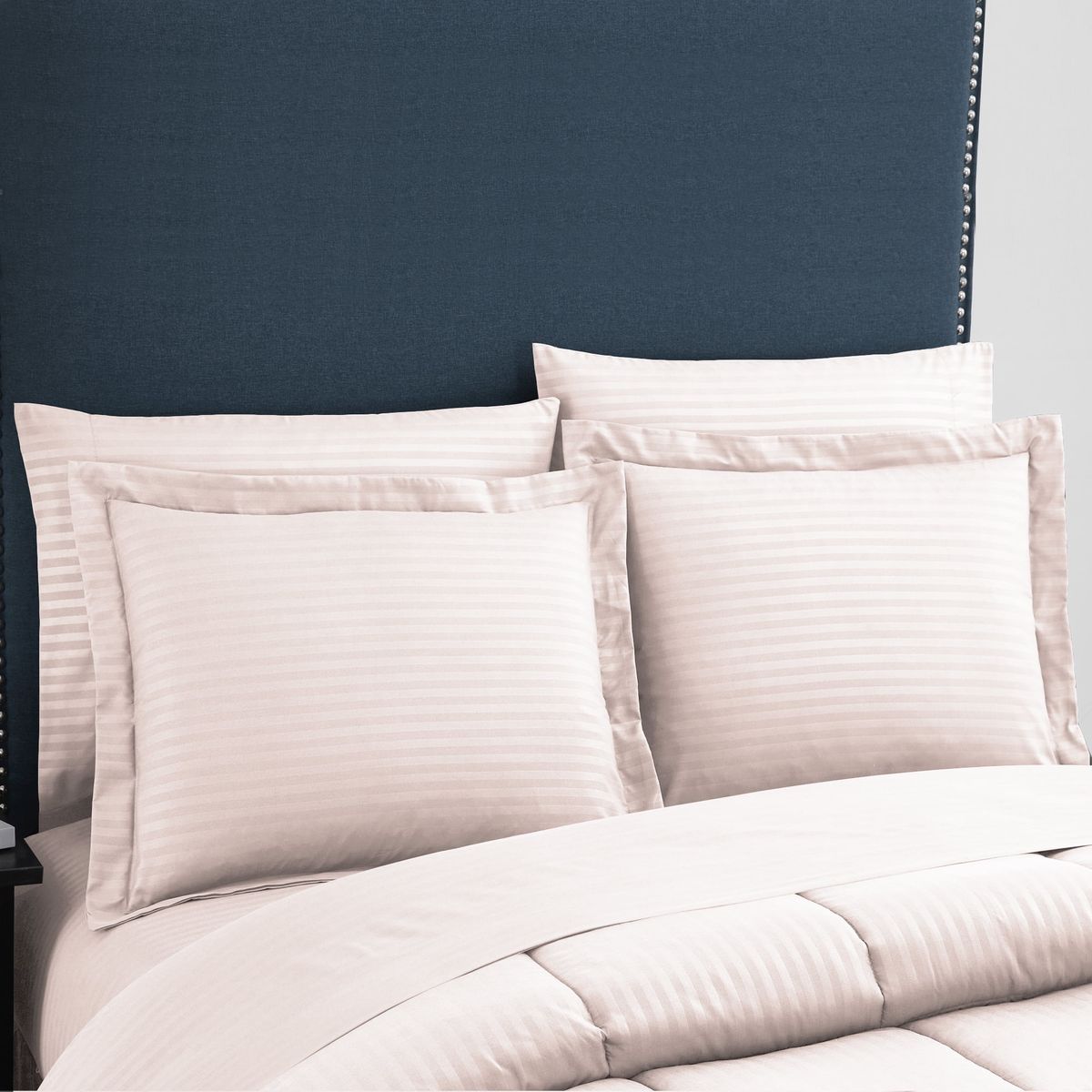 [送料無料] 8点ベッドインバッグドビーストライプ掛け布団シーツベッドスカートシャムセットクイーンペ..