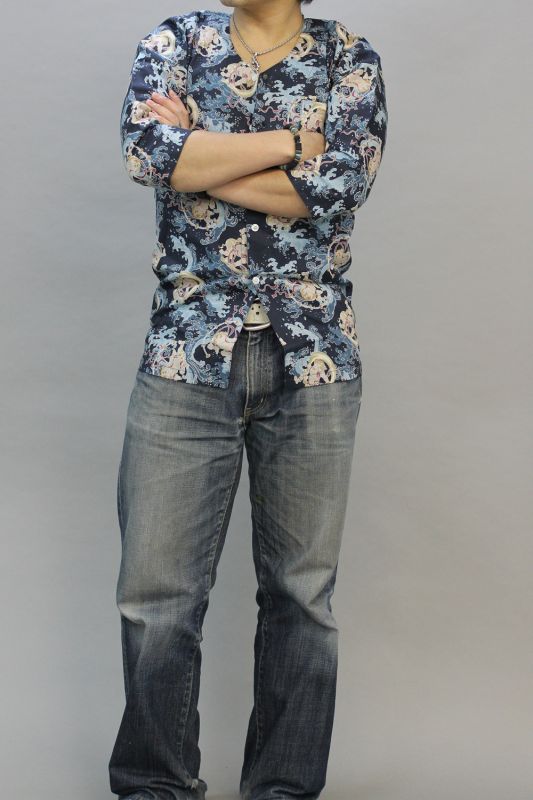 鯉口シャツ大人 メール対応しております。鯉口シャツ 風神雷神 祭り 和柄 制服 飲食店 和食店 居酒屋 ユニフォーム 男性 メンズ 女性 レディース 男女兼用