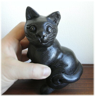 【立ち上がり黒猫の置物】癒しの猫グッズ グッズ ねこ ネコ 置物 猫 雑貨 縁起物 猫の置物 キャット アジアン雑貨(おしゃれ オブジェ アジア雑貨 お洒落 リゾート 誕生日プレゼント ギフト) [3]