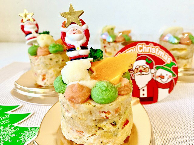 【無添加】★ワンズのおにくクリスマスケーキ♪♪わんちゃんと聖夜は「スペシャルクリスマス仕様のおにくのケーキ」でお祝い♪♪ プレゼントとしても好評!!犬用ケーキ・犬ケーキ・犬おやつ・犬無添加ケーキ・犬クリスマス・犬クリスマスケーキ・犬クリスマスのサムネイル