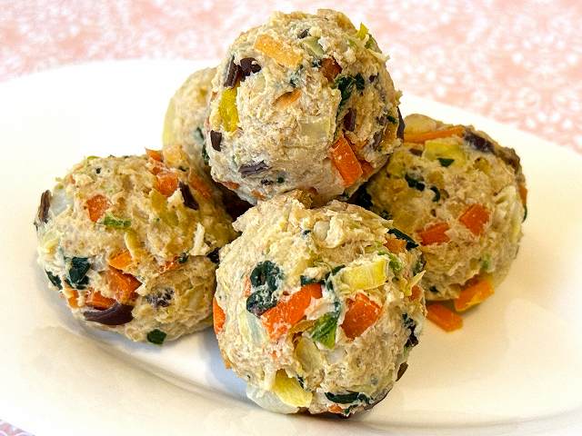 【無添加】ぶ～ぶ～ボールとんトンTON　【犬フード・犬無添加・犬無添加ごはん・無添加ドッグフード・ 犬手作りご飯・犬無添加フード・犬誕生日・犬バースデー・犬プレゼント・ ドッグフード無添加 】