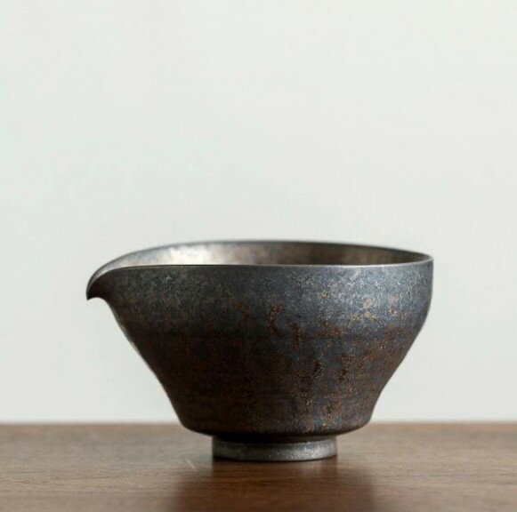 中国伝統茶器 茶海　容量約145ml 陶器 中国茶 台湾茶 烏龍茶 ウーロン茶