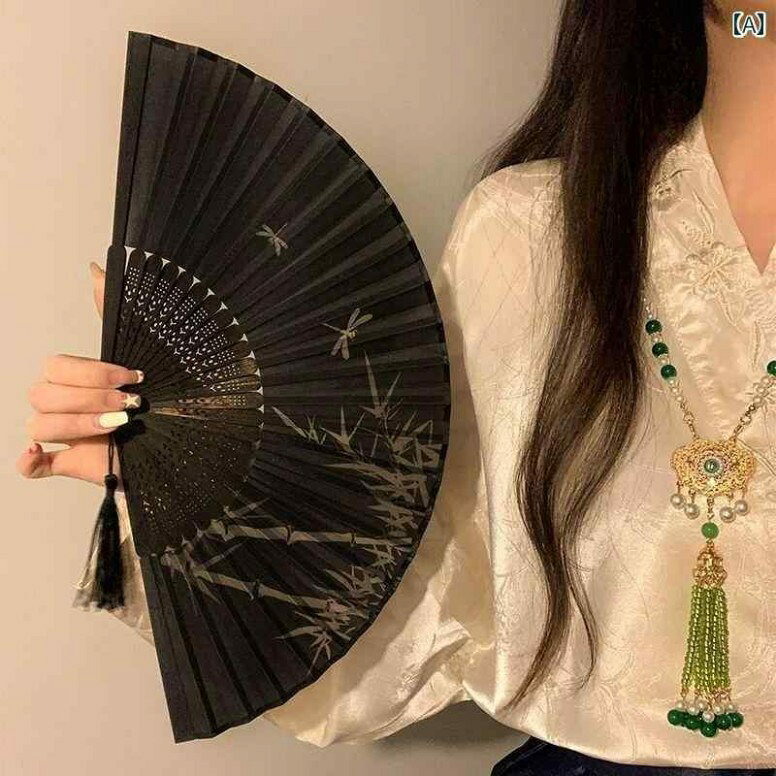 扇子 レディース チャイナ風 ポータブル 春夏 竹製 小物 雑貨 上品 普段使い 着物 踊り 衣装 小道具 おしゃれ タッセル レトロ モダン 花 パンダ 黒