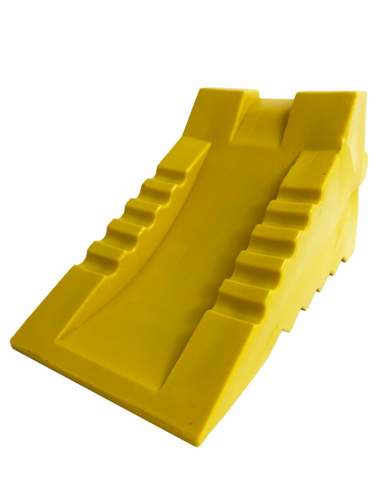 【ブラックフライデー開催中!エントリーでポイント5倍】大自工業 FT24 タイヤストッパー イエロー | タイヤ ストッパー ゴム製 止める RV車 タイヤ止め...