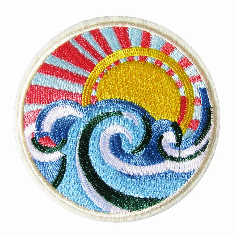 Rakuten - アイロンワッペン 海 山 9 縦8cm 横8cm