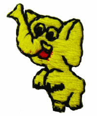 “ワッペン屋さんラボ オリジナルワッペン” 立つ練習ー中！黄色のぞうさん ワッペン（アイロン接着タイプ）