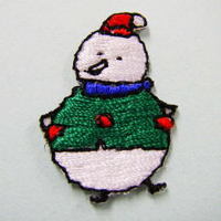 “ワッペン屋さんラボ　オリジナルワッペン” ベスト似合う？　雪だるま　ワッペン（アイロン接着タイプ）
