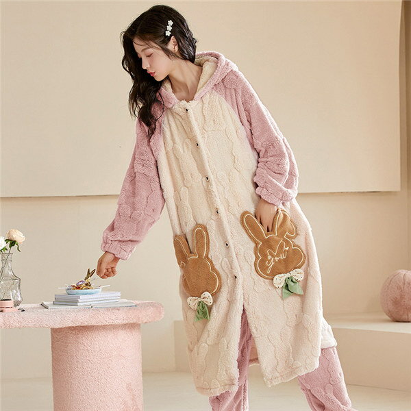 ナイトガウン もこもこ ルームウェア パジャマ 冬 長袖 着る毛布 前開き フード付き 寝巻き 部屋着 暖かい あったか 着ぐるみ モコモコ 大人用 ふわふわ レディース 女性用 かわいい 可愛い ギフト
