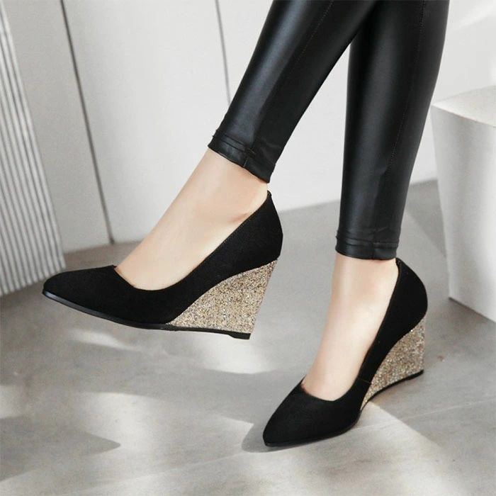 【2点600円割引】ウェッジヒール パンプス 痛くない 8.5cm ヒール パンプス ブラック ラウンドトゥ パンプス レディース 美脚 ウェッジソール おしゃれ 履きやすい 歩きやすい 黒 通勤 通学 オフィス 仕事 脱げない 疲れない