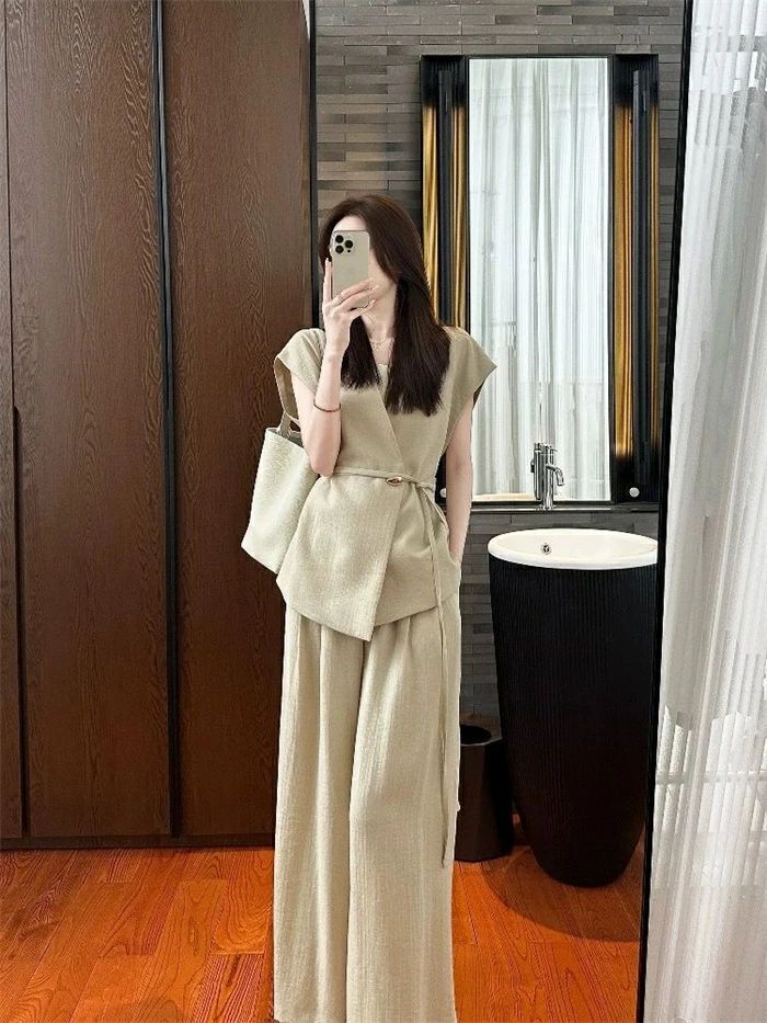 セットアップ パンツ レディース 夏 ベスト 結婚式 春 上下セット 2点セット ロング きれいめ ワイドパンツ フレンチスリーブ ジレ ストレート 着痩せ おしゃれ 美脚 大人 楽ちん こなれ感 抜け感 お呼ばれ 二次会 フォーマル セレモニー 入学式 卒業式 ママスーツ M L