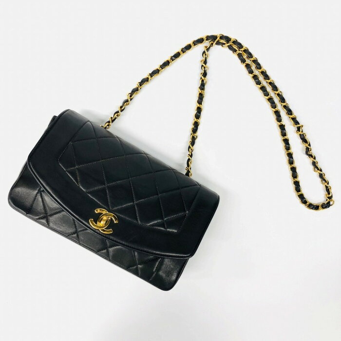 [USED/中古]CHANEL シャネル ショルダーバッグ ダイアナ 20 マトラッセ CCマーク シングル チェーンショルダーバッグ ヴィンテージ ブラック ラムスキン ゴールド金具 Bランク【中古】