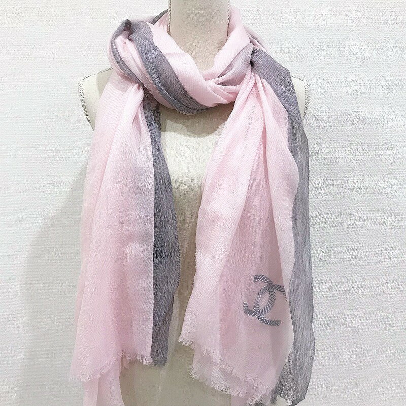 [USED/中古]CHANEL シャネル ストール カシミヤガーゼ大判ストール ピンク×グレーライン 刺繍ココマーク カシミアガーゼ Bランク【中古】のサムネイル