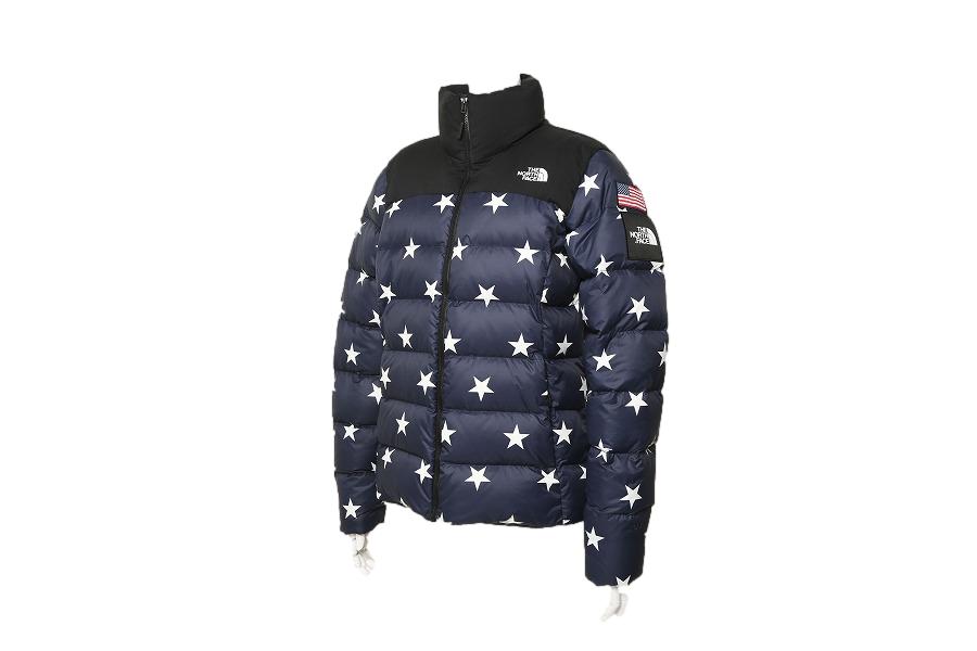 [USED/中古]THE NORTH FACE ザ・ノースフェイス ダウンジャケット 星条旗パッチスター 総柄ヌプシダウンジャケット 海外限定 スター ネイビー レディース サイズM 美品 ネイビー ブラック ナイロン M Aランク【中古】