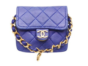 CHANEL シャネル ヴィンテージ ミニミニマトラッセ ポーチ ラムスキン ブルー ゴールド金具 中古 52443