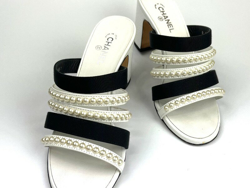 [USED/中古]CHANEL シャネル サンダル ホワイト ブラック レザー 351/2 G35381 B（目立った傷や汚れなし）ランク【中古】