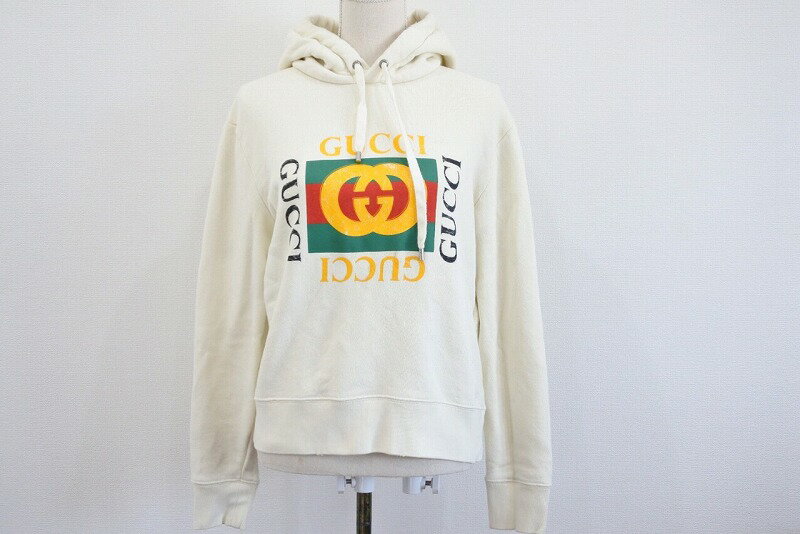 [USED/中古]GUCCI グッチ パーカー オールドロゴ パーカー フーディー ヴィンテージ加工 サイズXS 白 オフホワイト ホワイト コットン XS C（やや傷や汚れあり）ランク 中古 ai-tdc-005479のサムネイル