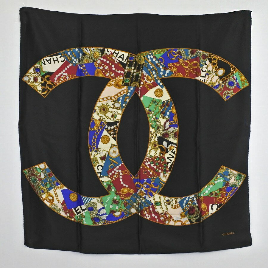 [USED/中古]CHANEL シャネル スカーフ ココマーク ジュエリー柄 ブラック マルチカラー シルク B（目立った傷や汚れなし）ランク 中古 ai-tdc-017770のサムネイル