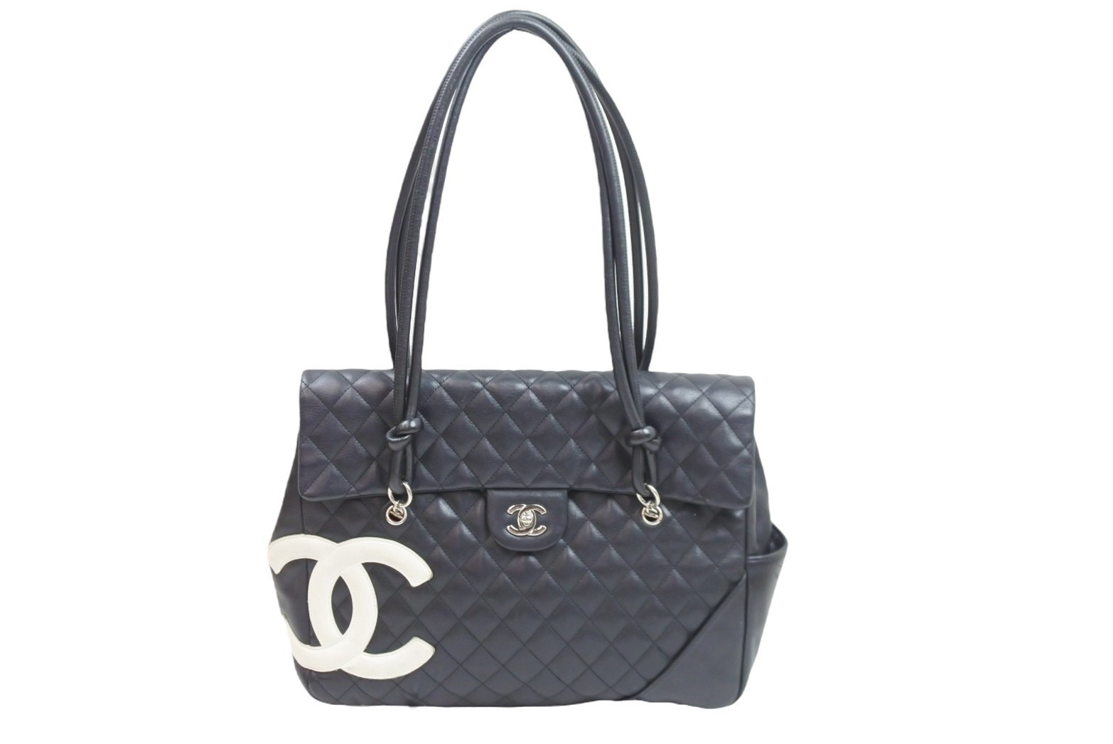 CHANEL シャネル カンボンライン トートバッグ カーフスキン ココマーク ブラック ホワイト ロゴ 鞄 肩掛け 中古 52325のサムネイル
