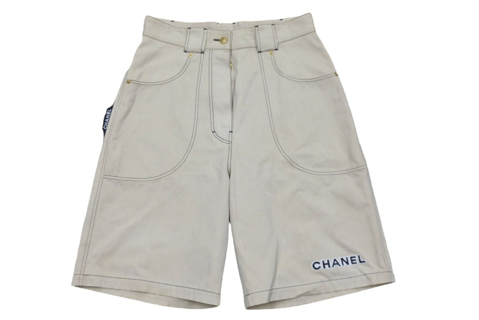 CHANEL シャネル ワイドショートパンツ ココマークボタン P03054V03329 ベージュ ゴールド金具 サイズ40 良品 中古 56619