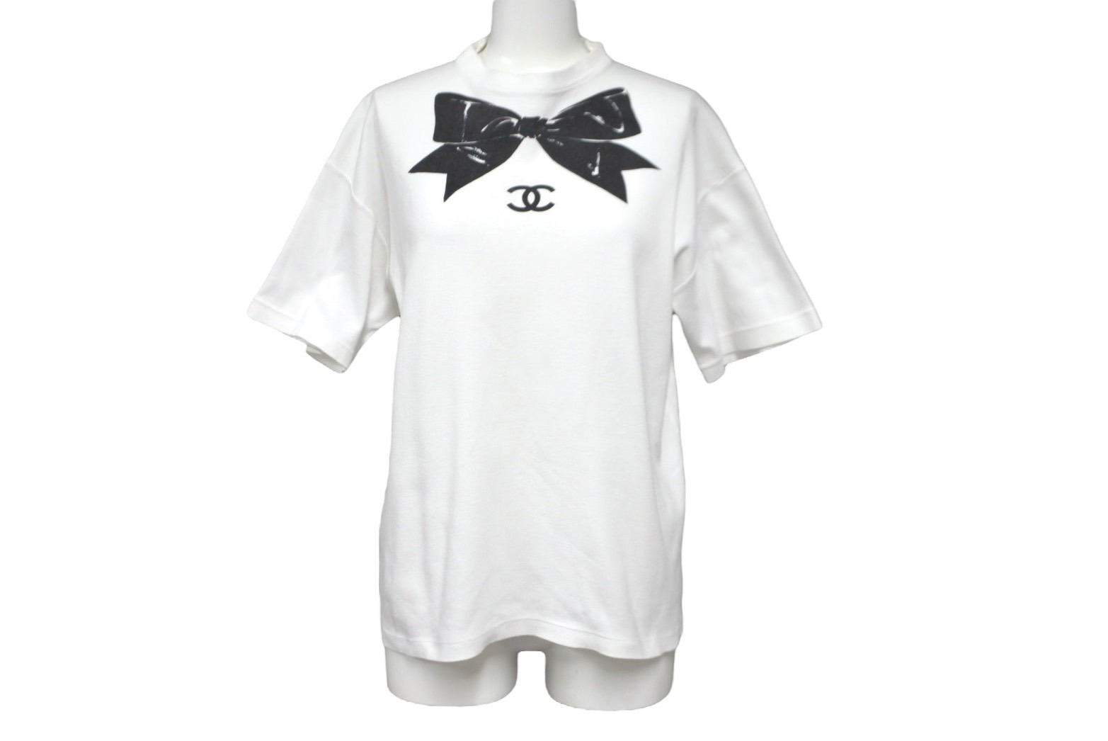 楽天市場】シャネル tシャツ(Tシャツ・カットソー|トップス 楽天市場】シャネル tシャツ(Tシャツ・カットソー|トップス