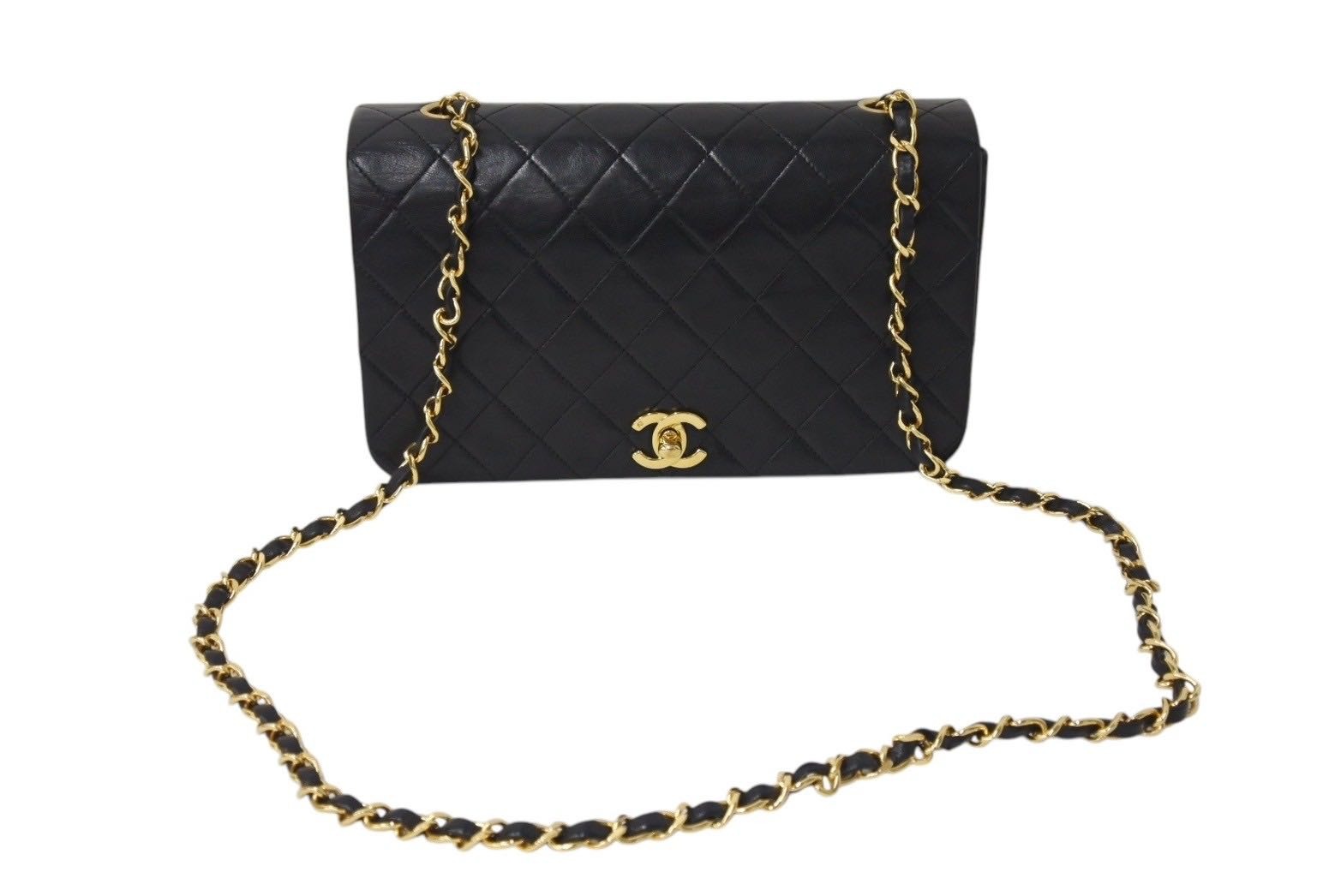 楽天市場】chanel(シャネル) マトラッセ フルフラップ チェーン 楽天市場】chanel(シャネル) マトラッセ フルフラップ チェーン