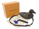 新品同様 LOUIS VUITTON ルイヴィトン × NIGO ニゴー ダック バッグ ショルダーバッグ M45990 モノグラム アヒル 中古 4c0764...