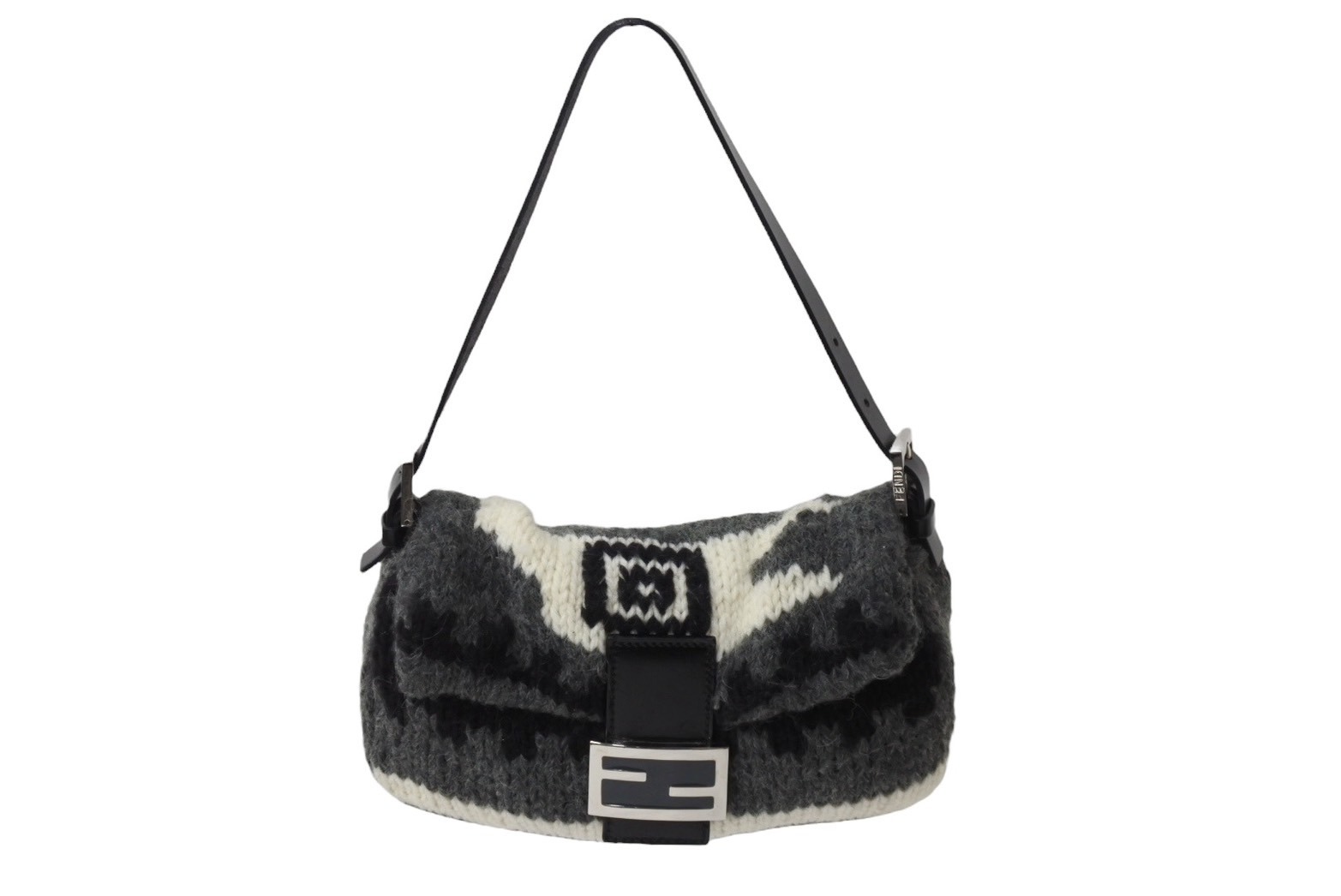 極美品 FENDI フェンディ マンマバケット ウール ワンショルダーバッグ 16160590992 グレー ブラック ホワイト シルバー金具 中古 4b004311