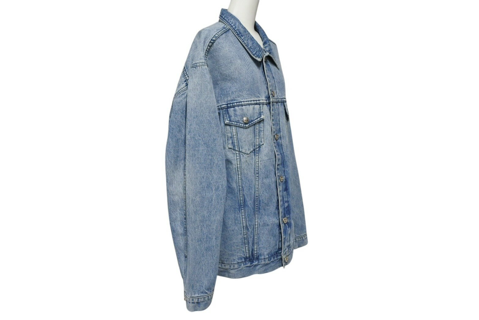 極美品 CHROME HEARTS クロムハーツ デニムジャケット サイズXXL クロスボールボタン ダガージップ ブルー シルバー925 中古 4b009380 - Image 3
