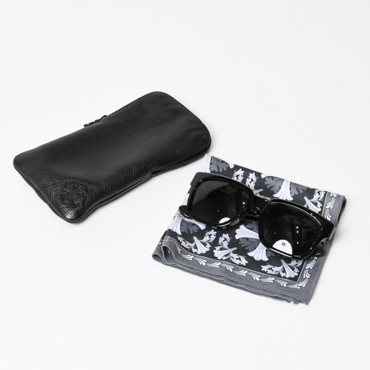 極美品 CHROME HEARTS クロムハーツ BOX-OFFICER ボックスオフィサー サングラス ダガー ブラック サイズ56□19-144 中古 4b014107