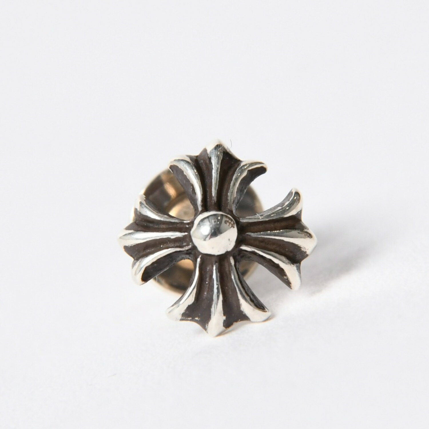 CHROME HEARTS クロムハーツ No.2 CH PLS No.2 CHプラス スタッドピアス 重量約0.70g .925刻印 シルバー925 片耳用 美品 中古 4b014141