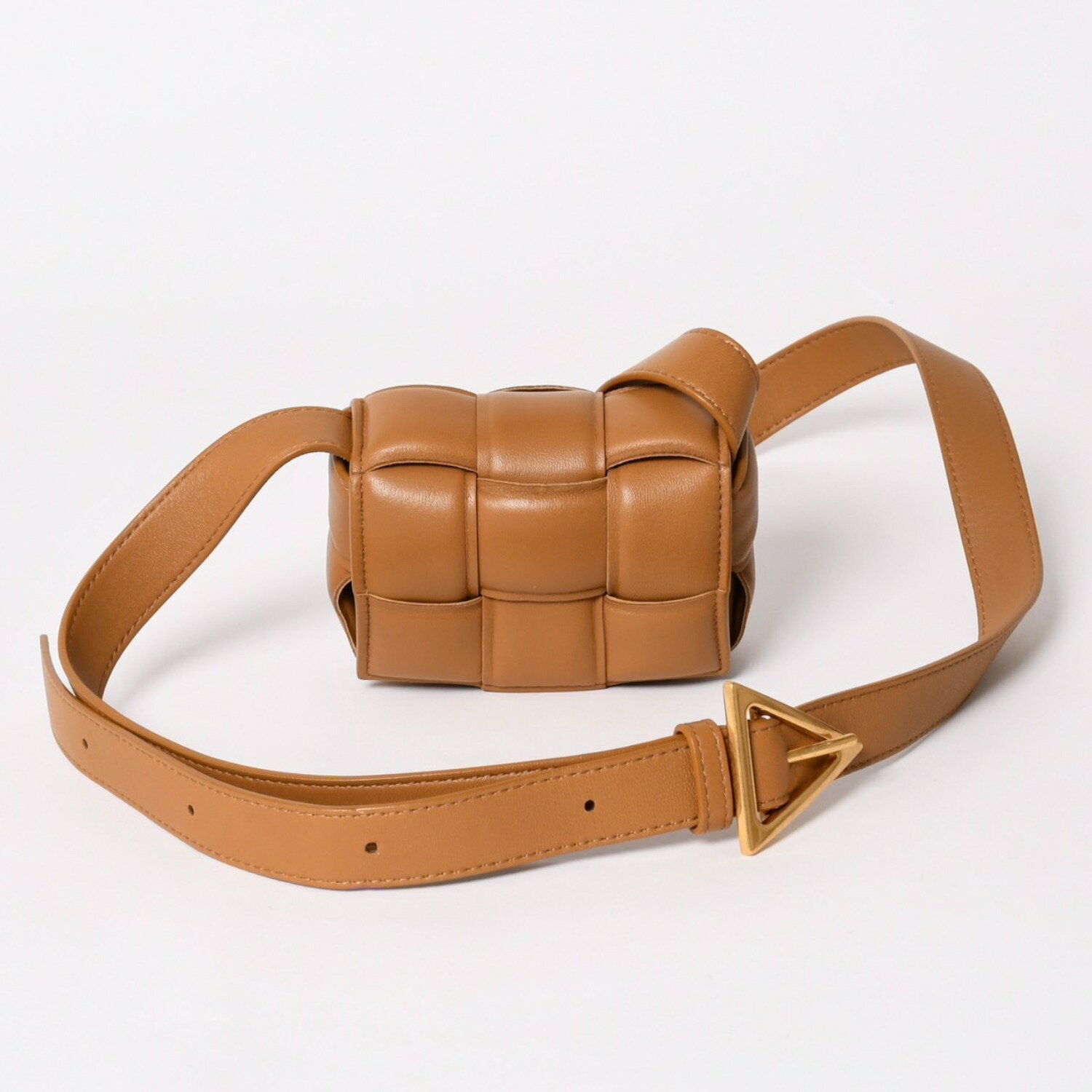 Rakuten - 極美品 BOTTEGA VENETA ボッテガ ヴェネタ ショルダーバッグ キャンディー パデット カセット ミニ キャラメル ゴールド金具 中古 4a003230